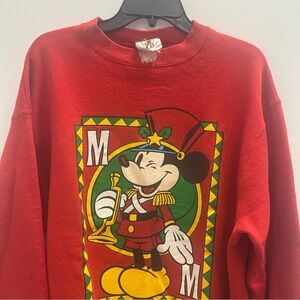 Men’s vintage Mickey & Co Mickey Mouse crewneck sweatshirt size large